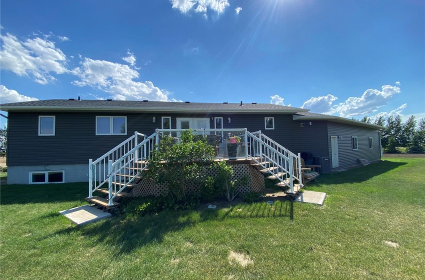 Rural Address, Kindersley Rm No. 290, Saskatchewan S0L 1S0, 5 Bedrooms Bedrooms, 14 Rooms Rooms,4 BathroomsBathrooms,Acreage,For Sale,SW 23-29-23 W3rd Parcel B Plan 102073250,Rural Address,SK925354