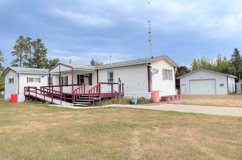 Rural Address, Hudson Bay, Saskatchewan S0E 0Y0, 3 Bedrooms Bedrooms, 9 Rooms Rooms,2 BathroomsBathrooms,Acreage,For Sale,Trottier Acreage,Rural Address,SK925902