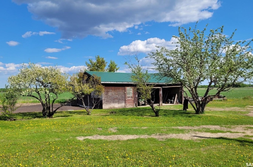 Rural Address, Loon Lake Rm No. 561, Saskatchewan S0M 1L0, 3 Bedrooms Bedrooms, 11 Rooms Rooms,1 BathroomBathrooms,Acreage,For Sale,Acreage SE of Loon Lake,Rural Address,SK925984