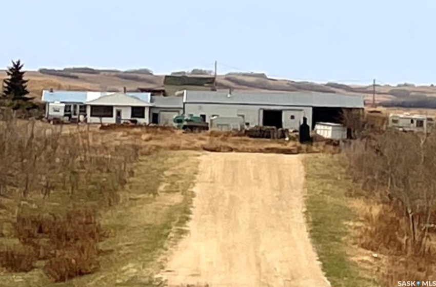 Rural Address, Meota Rm No.468, Saskatchewan S0M 0C4, 3 Bedrooms Bedrooms, ,2 BathroomsBathrooms,Farm,For Sale,RM of Meota Acreage,Rural Address,SK927296