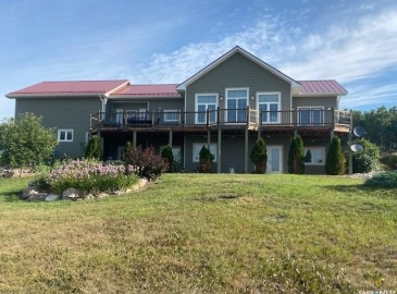 Rural Address, Fertile Belt Rm No. 183, Saskatchewan S0A 0X0, 3 Bedrooms Bedrooms, 18 Rooms Rooms,3 BathroomsBathrooms,Acreage,For Sale,KARAU ACREAGE,Rural Address,SK929069