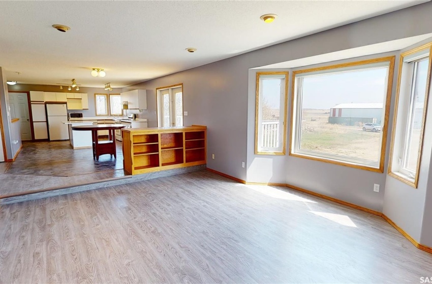 Rural Address, Enniskillen Rm No. 3, Saskatchewan S0C 2B0, 3 Bedrooms Bedrooms, 15 Rooms Rooms,3 BathroomsBathrooms,Acreage,For Sale,Rodenbush Acreage,Rural Address,SK929193