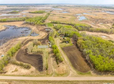 Rural Address, Prince Albert Rm No. 461, Saskatchewan S6V 5S2, 6 Bedrooms Bedrooms, 15 Rooms Rooms,3 BathroomsBathrooms,Acreage,For Sale,12 Mile Road Acreage,Rural Address,SK929134