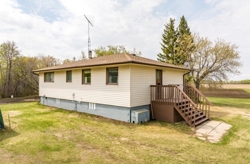 Rural Address, Prince Albert Rm No. 461, Saskatchewan S6V 5S2, 6 Bedrooms Bedrooms, 15 Rooms Rooms,3 BathroomsBathrooms,Acreage,For Sale,12 Mile Road Acreage,Rural Address,SK929134