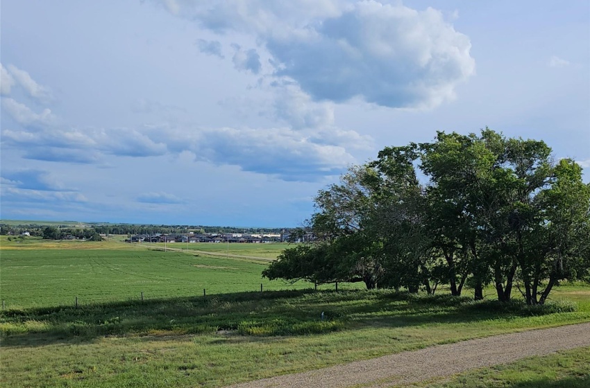 Looking towards Valley Point Way