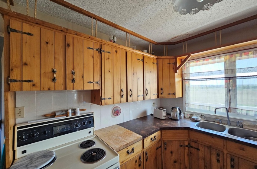 Custom Pine Kitchen