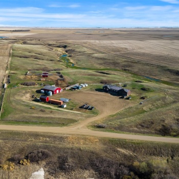 Rural Address, Sherwood Rm No. 159, Saskatchewan S0G 3C0, 5 Bedrooms Bedrooms, 14 Rooms Rooms,3 BathroomsBathrooms,Acreage,For Sale,McKechnie Acreage,Rural Address,SK929262