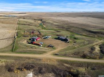 Rural Address, Sherwood Rm No. 159, Saskatchewan S0G 3C0, 5 Bedrooms Bedrooms, 14 Rooms Rooms,3 BathroomsBathrooms,Acreage,For Sale,McKechnie Acreage,Rural Address,SK929262