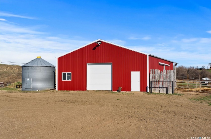 Rural Address, Sherwood Rm No. 159, Saskatchewan S0G 3C0, 5 Bedrooms Bedrooms, 14 Rooms Rooms,3 BathroomsBathrooms,Acreage,For Sale,McKechnie Acreage,Rural Address,SK929262