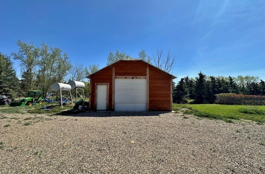 Rural Address, Kindersley Rm No. 290, Saskatchewan S0L 1S0, 4 Bedrooms Bedrooms, 20 Rooms Rooms,3 BathroomsBathrooms,Acreage,For Sale,Boyd Acreage SW 4-28-24 W3rd,Rural Address,SK929457