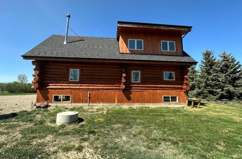 Rural Address, Kindersley Rm No. 290, Saskatchewan S0L 1S0, 4 Bedrooms Bedrooms, 20 Rooms Rooms,3 BathroomsBathrooms,Acreage,For Sale,Boyd Acreage SW 4-28-24 W3rd,Rural Address,SK929457