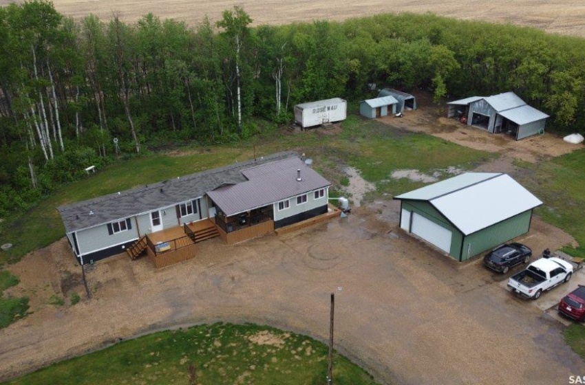 Rural Address, Livingston Rm No. 331, Saskatchewan S0A 0B0, 3 Bedrooms Bedrooms, 9 Rooms Rooms,2 BathroomsBathrooms,Acreage,For Sale,5.13 acres,Rural Address,SK930379