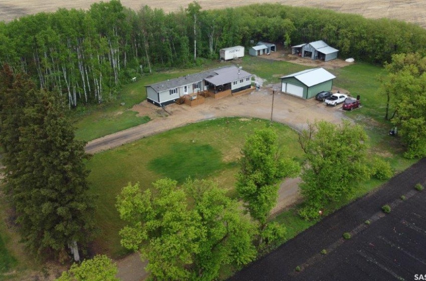 Rural Address, Livingston Rm No. 331, Saskatchewan S0A 0B0, 3 Bedrooms Bedrooms, 9 Rooms Rooms,2 BathroomsBathrooms,Acreage,For Sale,5.13 acres,Rural Address,SK930379