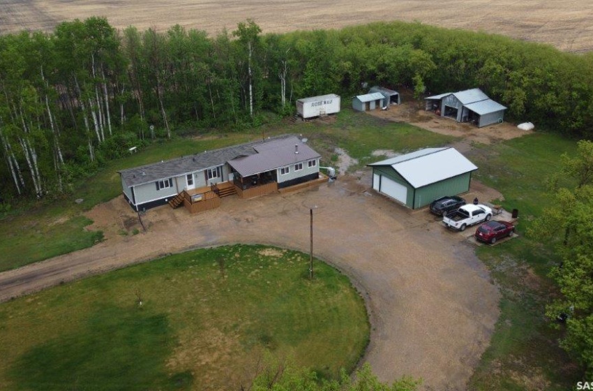 Rural Address, Livingston Rm No. 331, Saskatchewan S0A 0B0, 3 Bedrooms Bedrooms, 9 Rooms Rooms,2 BathroomsBathrooms,Acreage,For Sale,5.13 acres,Rural Address,SK930379