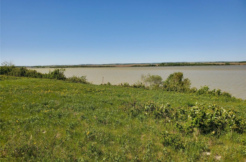 Rural Address, Round Hill Rm No. 467, Saskatchewan S9A 1R3, ,Farm,For Sale,North Battleford 128.6 ac Lakeshore & Pasturel,Rural Address,SK930193