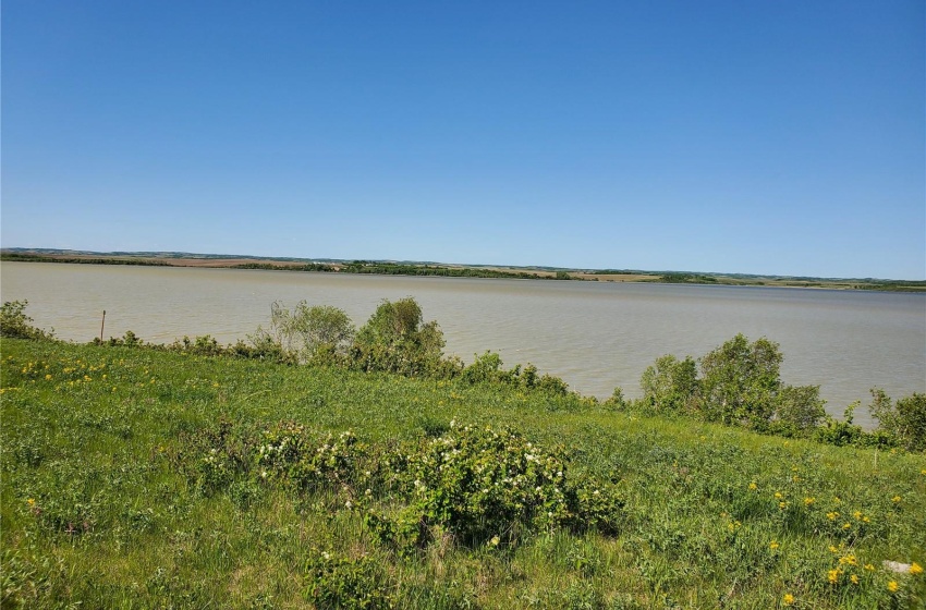 Rural Address, Round Hill Rm No. 467, Saskatchewan S9A 1R3, ,Farm,For Sale,North Battleford 128.6 ac Lakeshore & Pasturel,Rural Address,SK930193