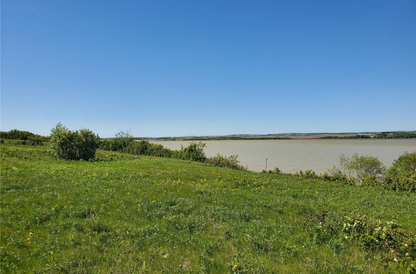 Rural Address, Round Hill Rm No. 467, Saskatchewan S9A 1R3, ,Farm,For Sale,North Battleford 128.6 ac Lakeshore & Pasturel,Rural Address,SK930193