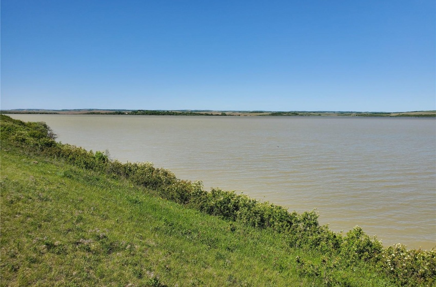 Rural Address, Round Hill Rm No. 467, Saskatchewan S9A 1R3, ,Farm,For Sale,North Battleford 128.6 ac Lakeshore & Pasturel,Rural Address,SK930193