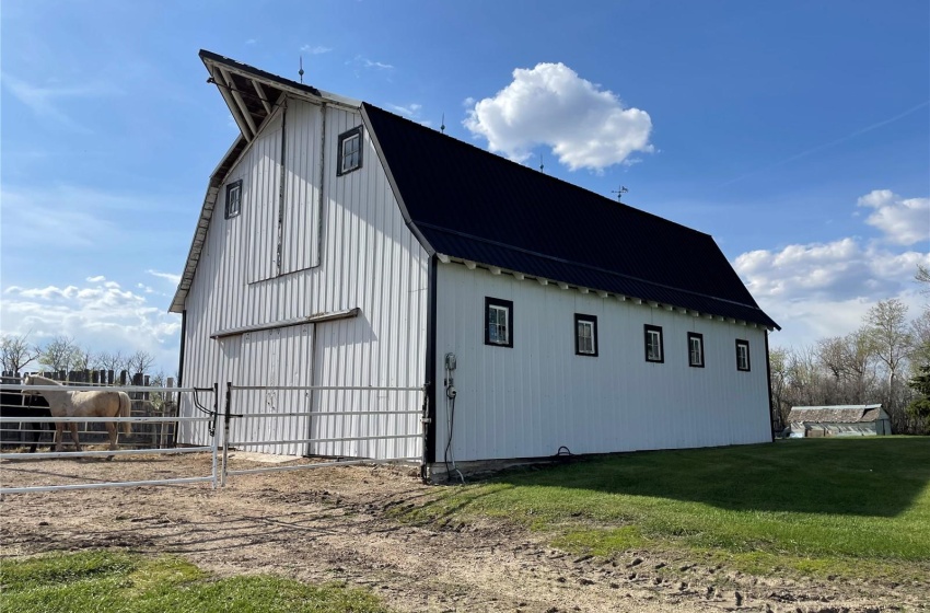 Rural Address, Foam Lake Rm No. 276, Saskatchewan S0A 1A0, 3 Bedrooms Bedrooms, 15 Rooms Rooms,3 BathroomsBathrooms,Acreage,For Sale,19.97 Acres RM of Foam Lake,Rural Address,SK930304