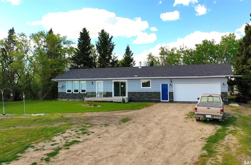 Rural Address, Foam Lake Rm No. 276, Saskatchewan S0A 1A0, 3 Bedrooms Bedrooms, 15 Rooms Rooms,3 BathroomsBathrooms,Acreage,For Sale,19.97 Acres RM of Foam Lake,Rural Address,SK930304