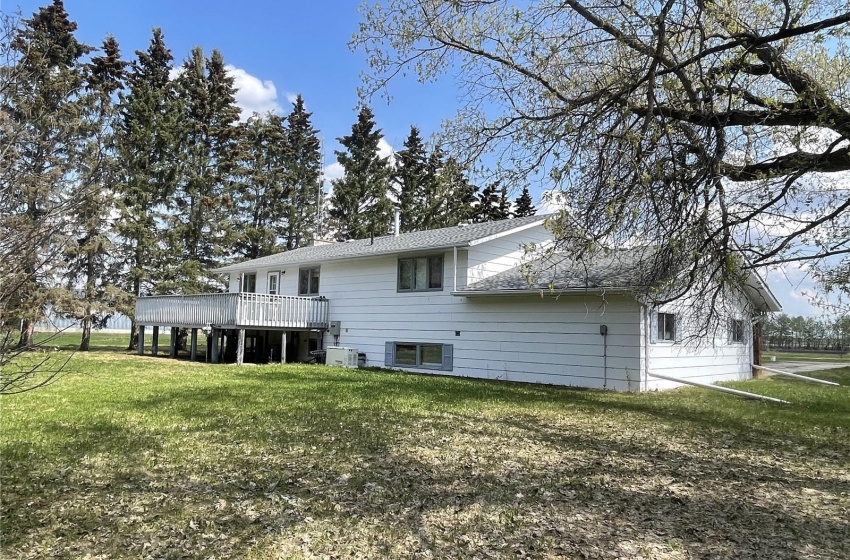 Rural Address, Makwa, Saskatchewan S0M 1L0, 5 Bedrooms Bedrooms, 15 Rooms Rooms,3 BathroomsBathrooms,Acreage,For Sale,5.7km North of Makwa,Rural Address,SK930499