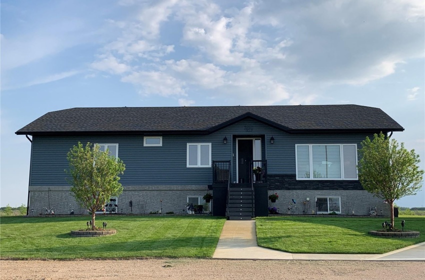 Rural Address, Wolverine Rm No. 340, Saskatchewan S0K 1W0, 5 Bedrooms Bedrooms, 18 Rooms Rooms,3 BathroomsBathrooms,Acreage,For Sale,Loessl Acreage,Rural Address,SK930654