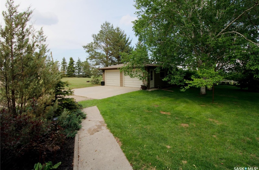 Rural Address, Willowdale Rm No. 153, Saskatchewan S0G 5C0, 4 Bedrooms Bedrooms, 12 Rooms Rooms,2 BathroomsBathrooms,Acreage,For Sale,The Kay Acreage,Rural Address,SK932203