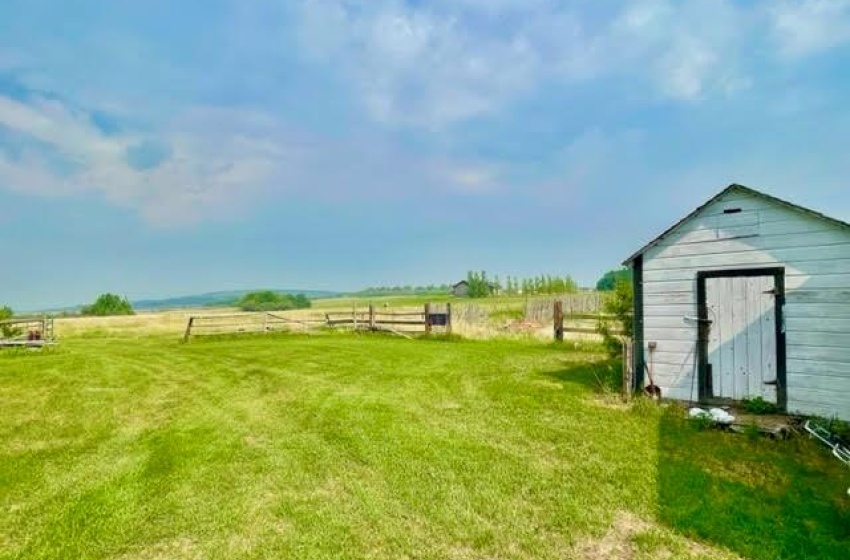 Rural Address, Battle River Rm No. 438, Saskatchewan S0M 0E0, 3 Bedrooms Bedrooms, 12 Rooms Rooms,2 BathroomsBathrooms,Acreage,For Sale,Bonanza Acreage,Rural Address,SK932329