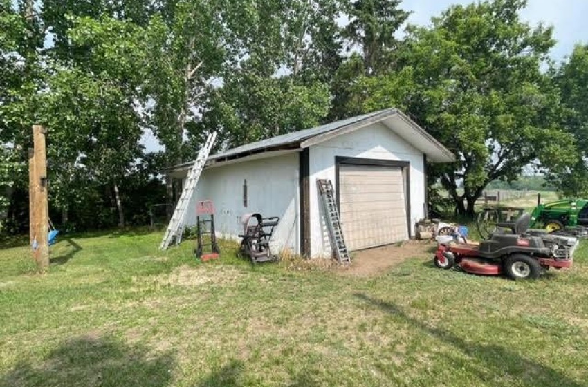 Rural Address, Battle River Rm No. 438, Saskatchewan S0M 0E0, 3 Bedrooms Bedrooms, 12 Rooms Rooms,2 BathroomsBathrooms,Acreage,For Sale,Bonanza Acreage,Rural Address,SK932329