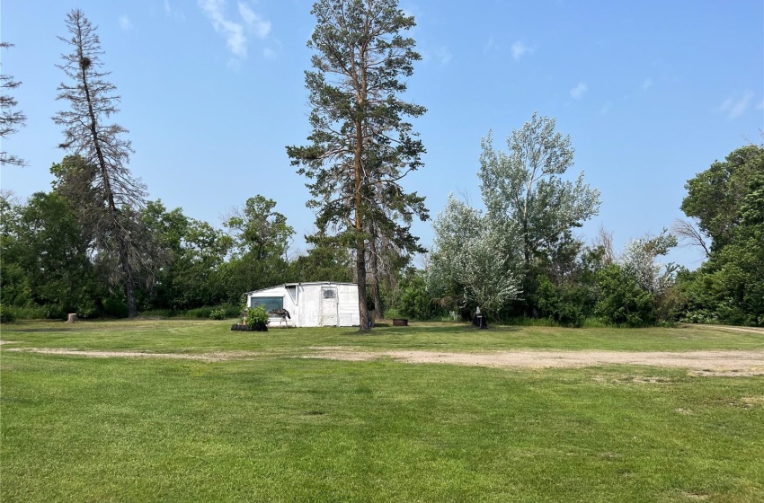 Rural Address, Elfros Rm No. 307, Saskatchewan S0A 4T0, 2 Bedrooms Bedrooms, 10 Rooms Rooms,1 BathroomBathrooms,Acreage,For Sale,Elfros Acreage,Rural Address,SK933699