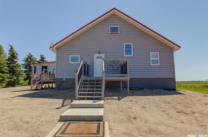 RM 157 Rural Address, South Qu'Appelle Rm No. 157, Saskatchewan S0G 4A0, 4 Bedrooms Bedrooms, 9 Rooms Rooms,2 BathroomsBathrooms,Acreage,For Sale,Rural Address South Qu'Appelle Rm No. 157,Rural Address,SK934580