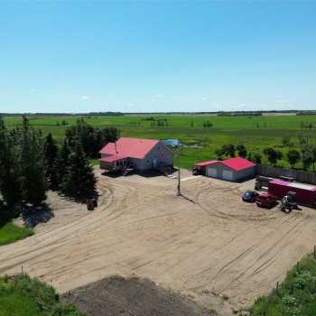 RM 157 Rural Address, South Qu'Appelle Rm No. 157, Saskatchewan S0G 4A0, 4 Bedrooms Bedrooms, 9 Rooms Rooms,2 BathroomsBathrooms,Acreage,For Sale,Rural Address South Qu'Appelle Rm No. 157,Rural Address,SK934580