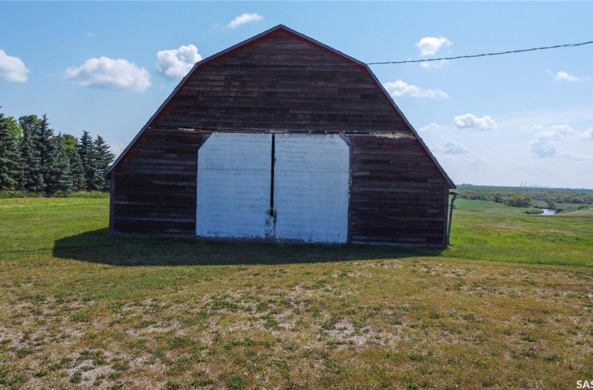 Rural Address, Sherwood Rm No. 159, Saskatchewan S4P 2Z2, 3 Bedrooms Bedrooms, ,2 BathroomsBathrooms,Farm,For Sale,1/2 Section NW of Regina w/ Bungalow,Rural Address,SK935232