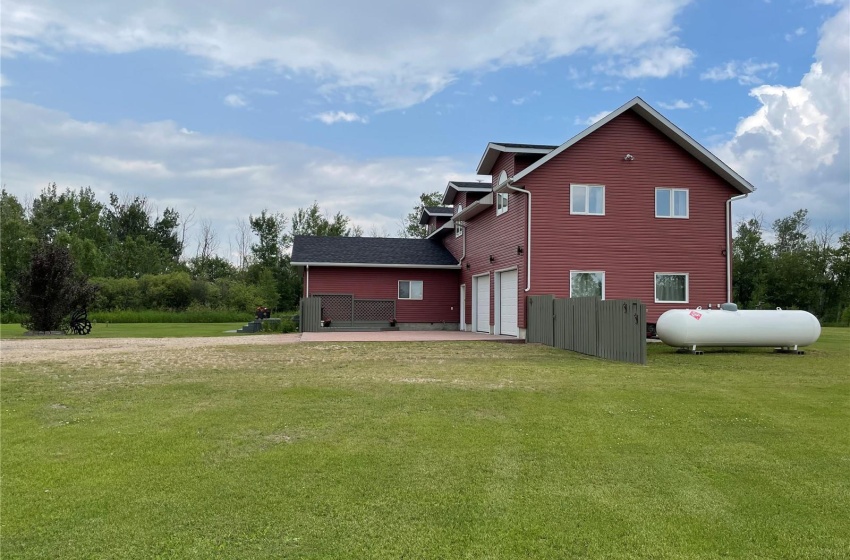 Rural Address, Hudson Bay Rm No. 394, Saskatchewan S0E 0Y0, 5 Bedrooms Bedrooms, 16 Rooms Rooms,2 BathroomsBathrooms,Acreage,For Sale,Pristine 9.85 Acre Parcel,Rural Address,SK935348