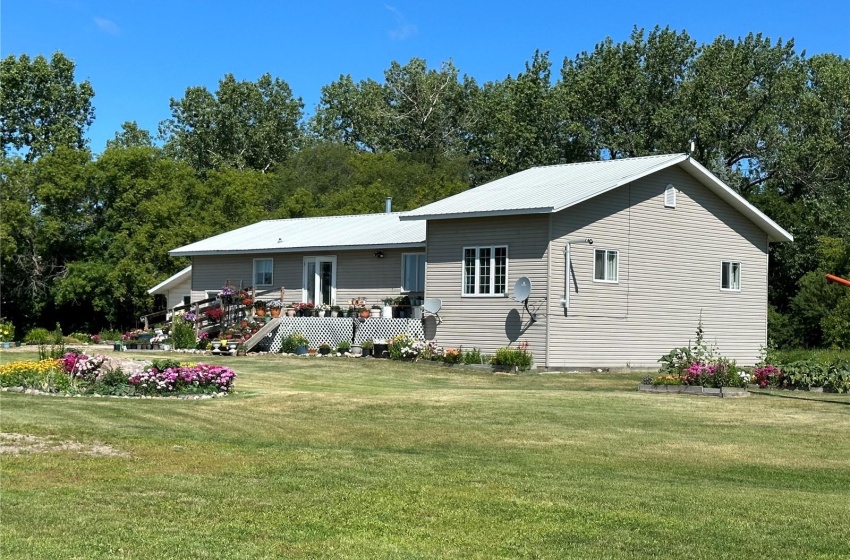 Rural Address, Paddockwood Rm No. 520, Saskatchewan S0J 1T0, 4 Bedrooms Bedrooms, ,3 BathroomsBathrooms,Farm,For Sale,Sander Farm,Rural Address,SK937267