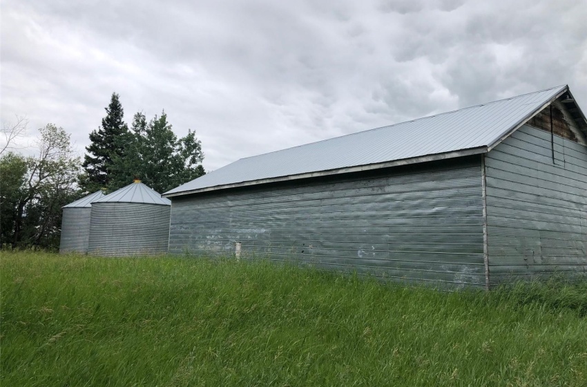 Rural Address, Keys Rm No. 303, Saskatchewan S0A 1K0, 3 Bedrooms Bedrooms, 10 Rooms Rooms,2 BathroomsBathrooms,Acreage,For Sale,Saint Acreage,Rural Address,SK938372