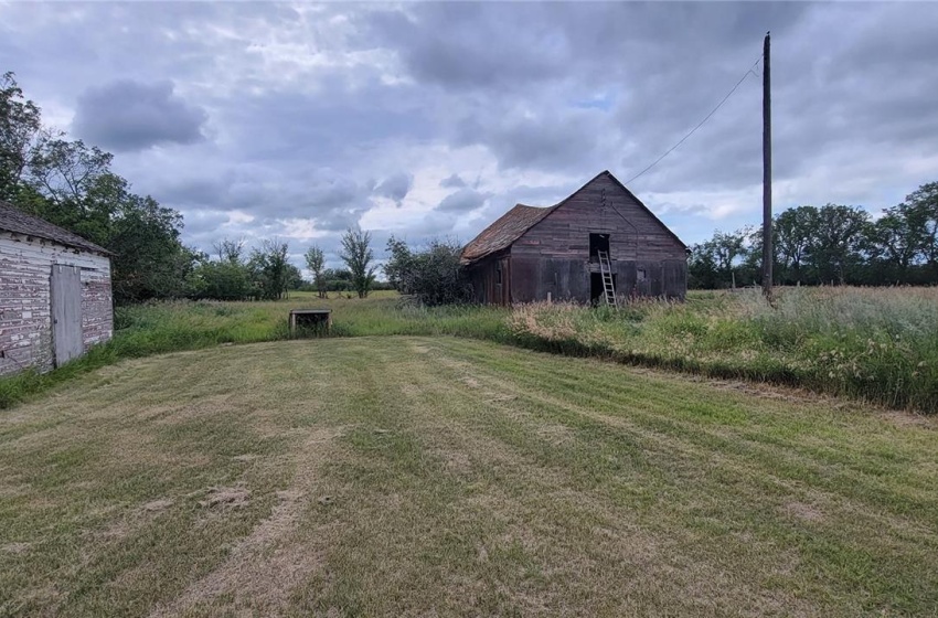 Rural Address, Eye Hill Rm No. 382, Saskatchewan S0L 2C0, 4 Bedrooms Bedrooms, 16 Rooms Rooms,3 BathroomsBathrooms,Acreage,For Sale,Schneider Acreage,Rural Address,SK939113