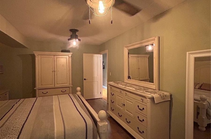 Primary Bedroom contains a Cedar Lined walk-in closet