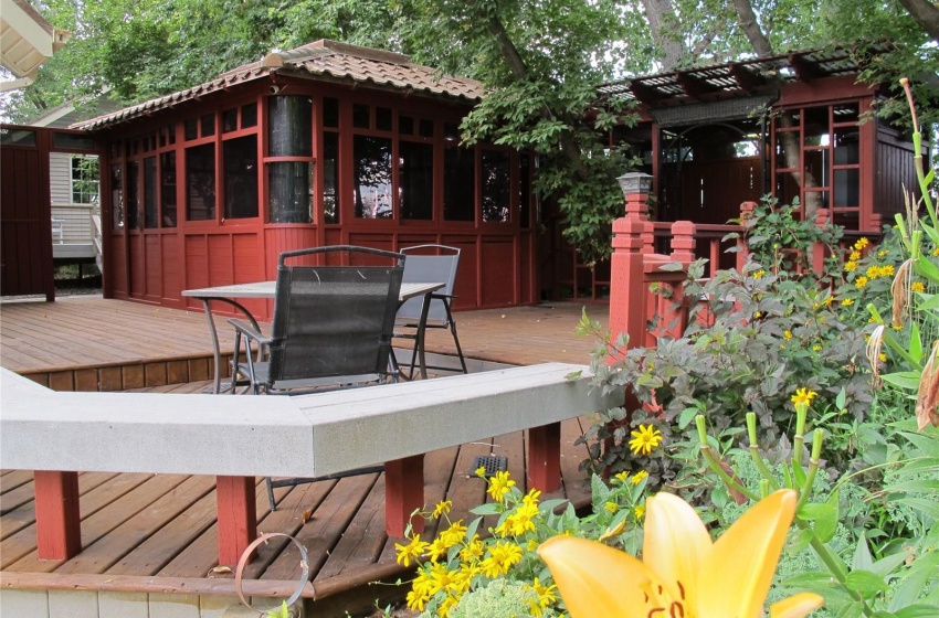 3 Season (Former Hot Tub room) on multi-tiered deck.