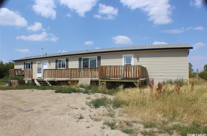 8574 Range ROAD, Admiral, Saskatchewan S0N 0B0, 3 Bedrooms Bedrooms, 8 Rooms Rooms,2 BathroomsBathrooms,Acreage,For Sale,QTR NE 36-8-16 W3,Range,SK940797