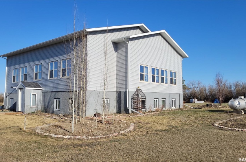 Rural Address, Perdue Rm No. 346, Saskatchewan S0K 3C0, 6 Rooms Rooms,2 BathroomsBathrooms,Acreage,For Sale,McLeod Acreage,Rural Address,SK927612