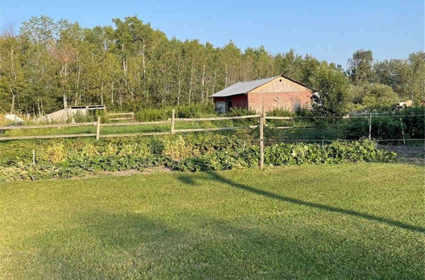 Rural Address, Hudson Bay Rm No. 394, Saskatchewan S0E 0Y0, 3 Bedrooms Bedrooms, 11 Rooms Rooms,2 BathroomsBathrooms,Acreage,For Sale,Foster 35 acres,Rural Address,SK941334