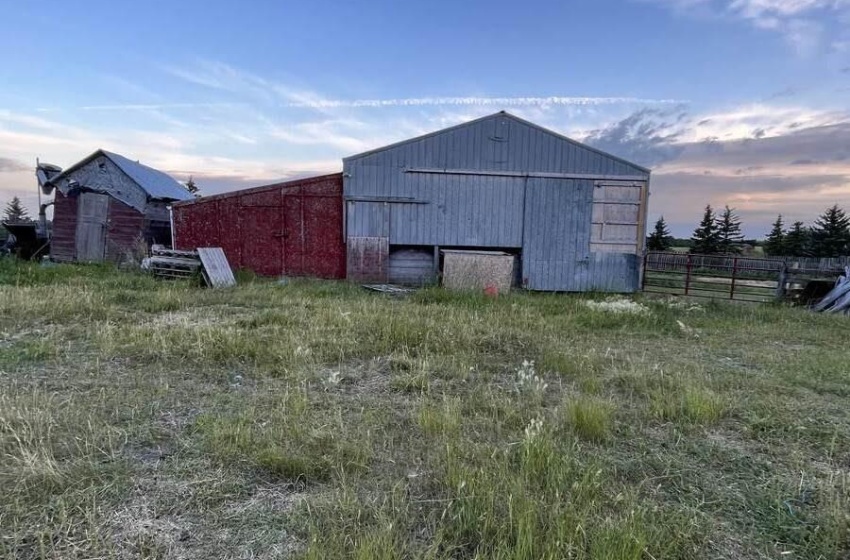 Rural Address, Abernethy Rm No. 186, Saskatchewan S0A 2B0, 4 Bedrooms Bedrooms, 15 Rooms Rooms,2 BathroomsBathrooms,Acreage,For Sale,NE-36-20-10-w2- BILLY SUNDAY RANCH,Rural Address,SK941640