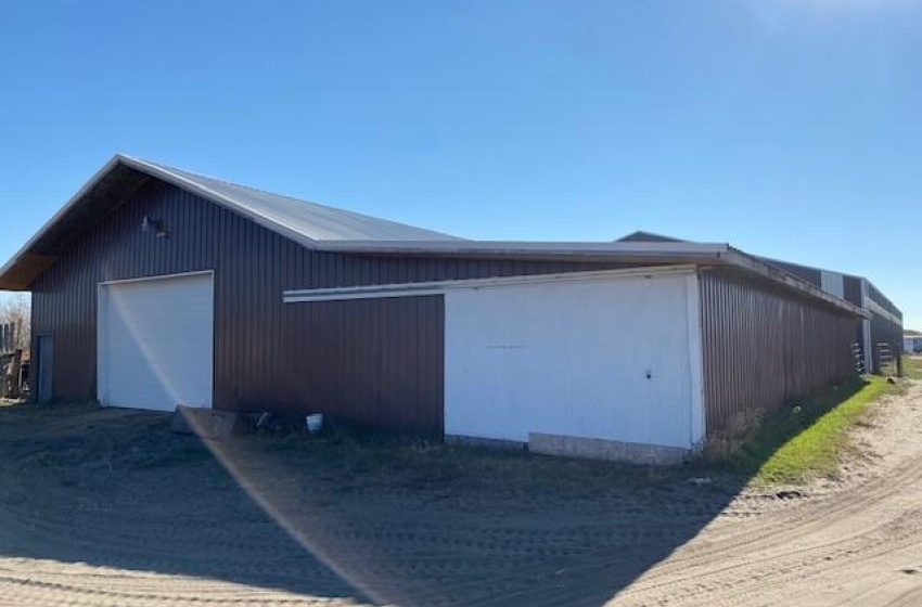 Rural Address, Vanscoy Rm No. 345, Saskatchewan S0L 3J0, 7 Bedrooms Bedrooms, 22 Rooms Rooms,4 BathroomsBathrooms,Acreage,For Sale,Prairie Lane Equestrian Centre Vanscoy RM 345,Rural Address,SK941877