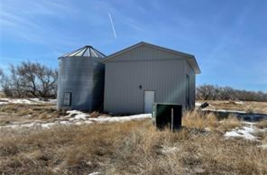 Rural Address, Excelsior Rm No. 166, Saskatchewan S0H 4J0, ,Farm,For Sale,Pig-Barn,Rural Address,SK942658