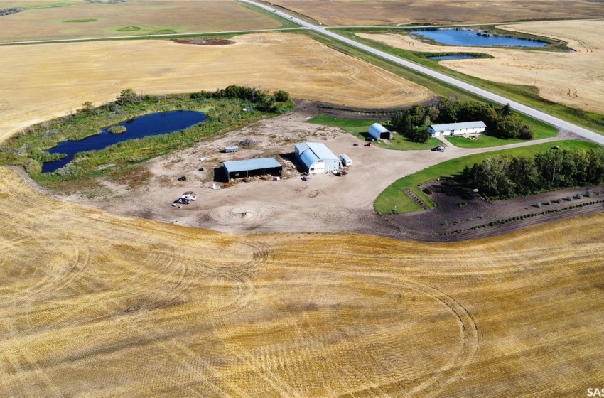 Rural Address, Raymore, Saskatchewan S0A 3J0, 4 Bedrooms Bedrooms, 11 Rooms Rooms,2 BathroomsBathrooms,Acreage,For Sale,Janes Acreage,Rural Address,SK944216