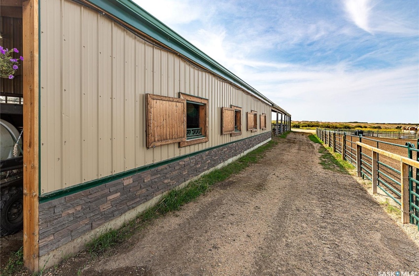 Rural Address, Star City Rm No. 428, Saskatchewan S0E 1A0, 4 Bedrooms Bedrooms, 11 Rooms Rooms,3 BathroomsBathrooms,Acreage,For Sale,Melfort Equestrian Acreage,Rural Address,SK944503