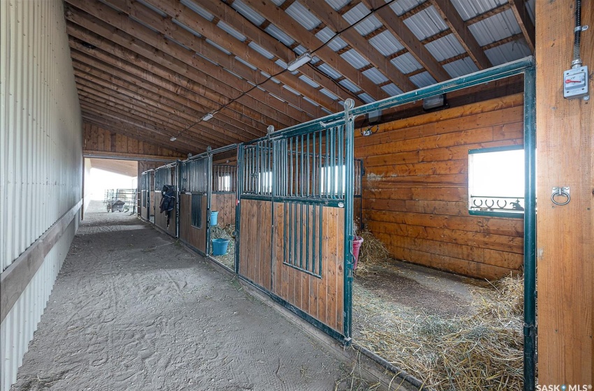 Rural Address, Star City Rm No. 428, Saskatchewan S0E 1A0, 4 Bedrooms Bedrooms, 11 Rooms Rooms,3 BathroomsBathrooms,Acreage,For Sale,Melfort Equestrian Acreage,Rural Address,SK944503