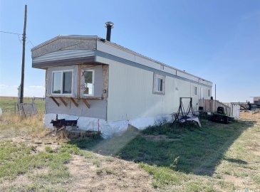 Rural Address, Lake Johnston Rm No. 102, Saskatchewan S0H 3G0, 1 Bedroom Bedrooms, 6 Rooms Rooms,1 BathroomBathrooms,Acreage,For Sale,Anderson Acreage,Rural Address,SK945163