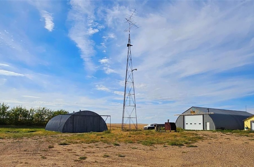 Rural Address, Glen Mcpherson Rm No. 46, Saskatchewan S0H 2W0, 5 Bedrooms Bedrooms, 18 Rooms Rooms,3 BathroomsBathrooms,Acreage,For Sale,Coady Acreage,Rural Address,SK945199